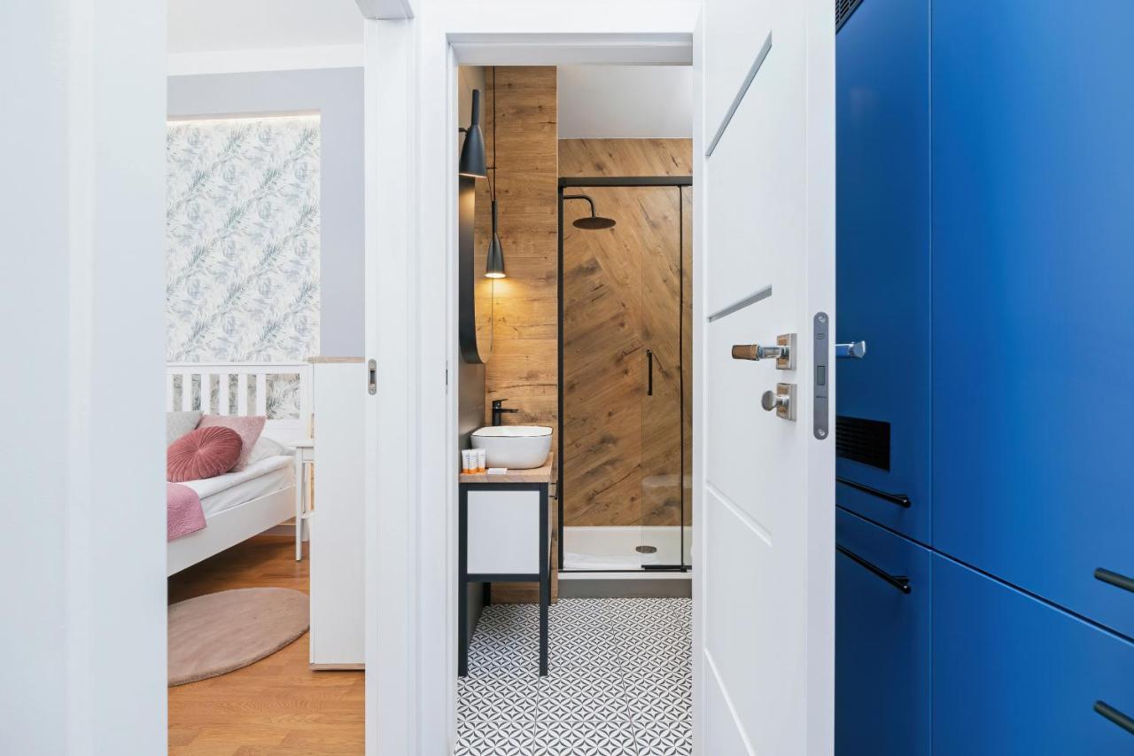 Sweet Family Apartment Chodkiewicza Rondo Grzegorzeckie By Noclegi Renters Krasków Eksteriør bilde